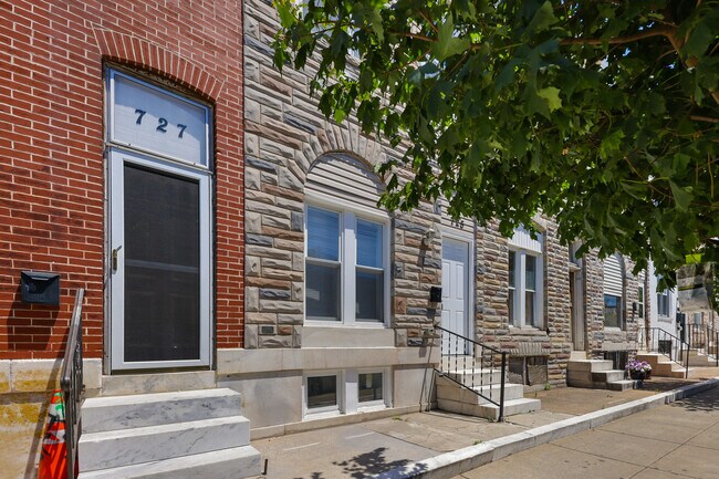 Foto del edificio - 725 N Patterson Park Ave