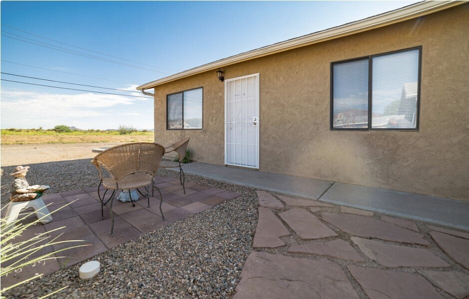 2310 E Jagerson Ave Unit B, Kingman, AZ 86409 Apartments in Kingman