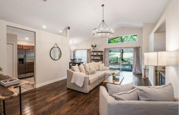 Foto del edificio - 17410 Woodfair Dr