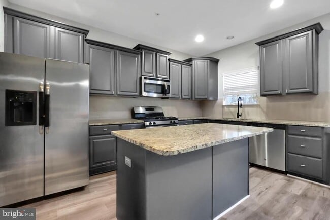 Building Photo - 7524 Briargrove Lane