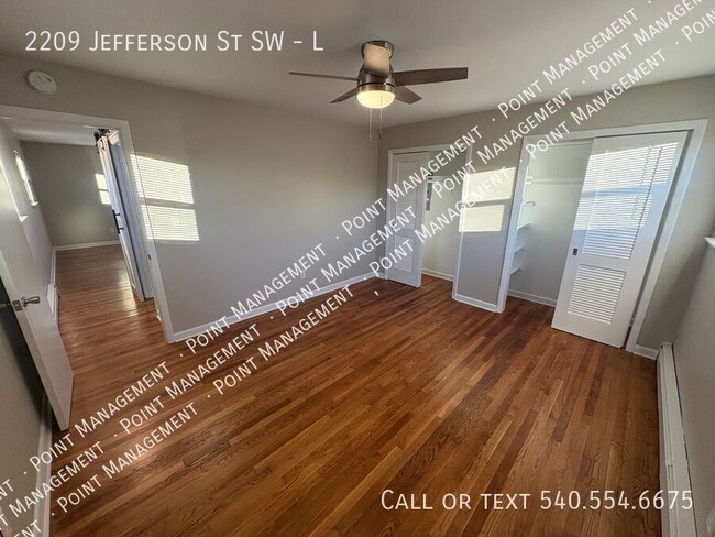 Foto del edificio - 2209 Jefferson St SW