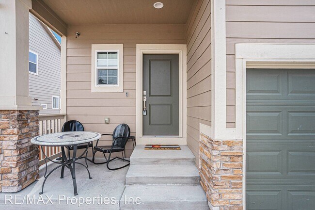 Building Photo - 4 br, 3.5 bath House - 12857 Morning Breez...