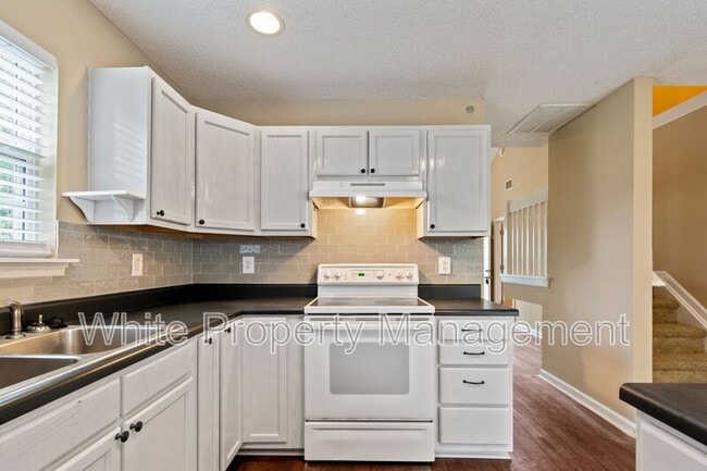 Foto del edificio - 12391 Paperbark Cir