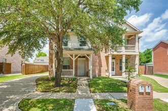Building Photo - 2609 Van Buren Dr