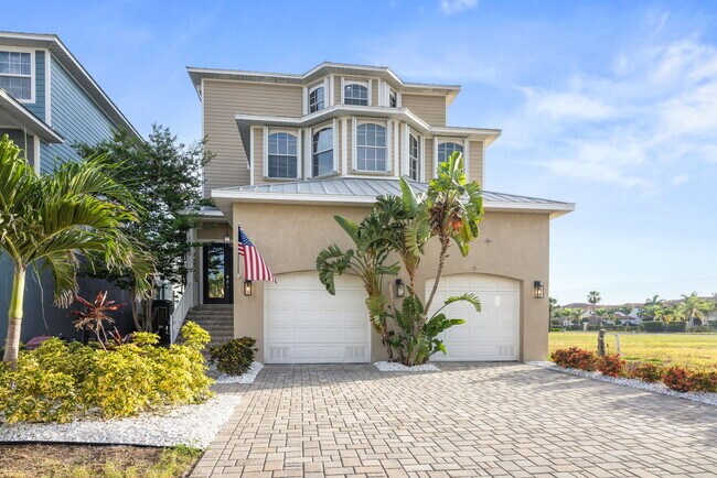 Building Photo - 1340 Apollo Beach Blvd S