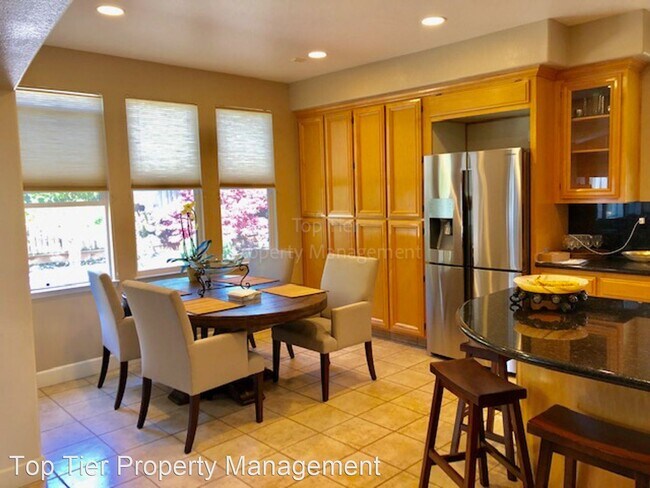 Foto del edificio - 4 br, 3 bath House - 5906 Lantana Way