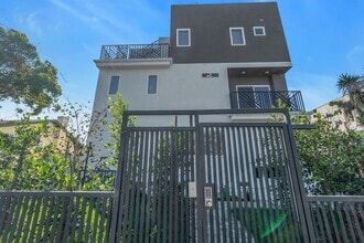 Building Photo - 4630 St Elmo Dr