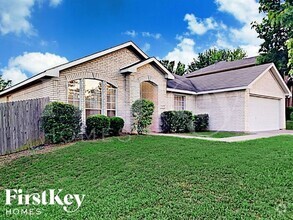 Building Photo - 1605 Bertram Dr