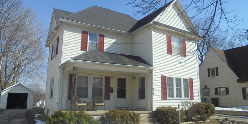 Primary Photo - Hastings Duplex