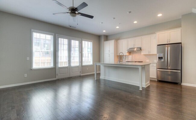 Building Photo - 6722 Cadence Blvd