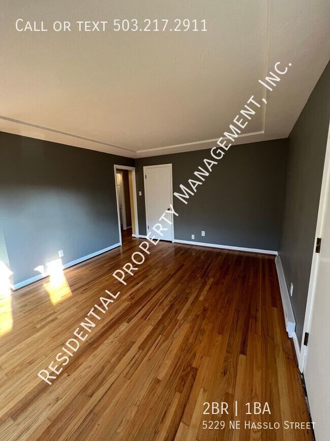 Foto del edificio - NE Portland Duplex Near Frazer Park and Co...