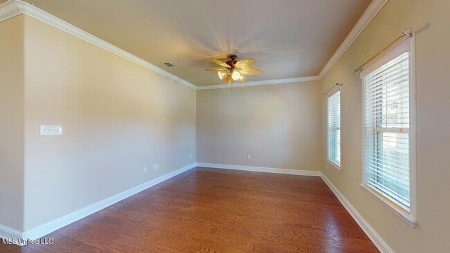 Building Photo - 787 Bay Breeze Dr