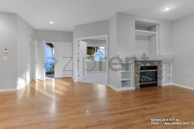Foto del edificio - 24357 SE 4th Ct