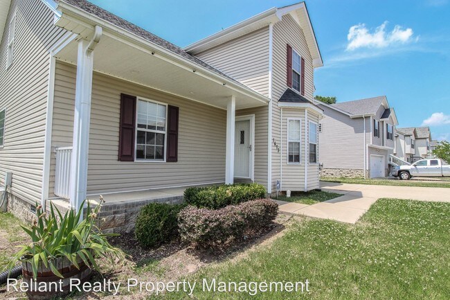 Building Photo - 4 br, 2.5 bath House - 1473 Mutual Drive
