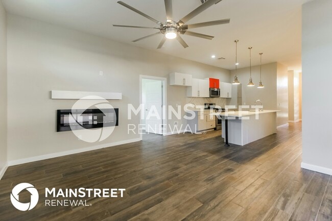 Building Photo - 11236 Paradise In Dr