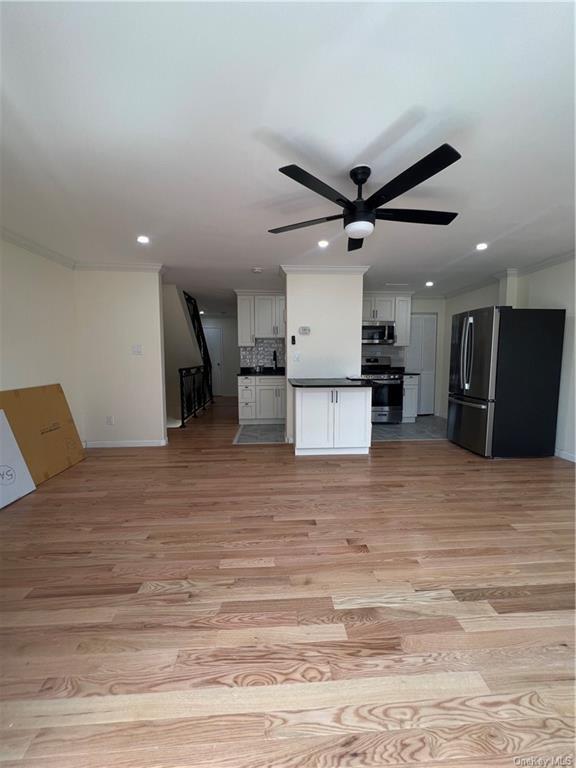 Foto del edificio - 431 Brook Ave