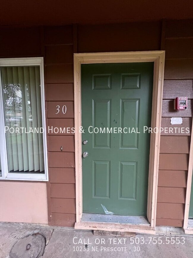 Foto del edificio - Parkrose Terrace