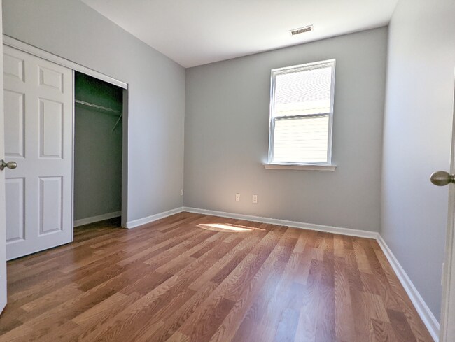 Foto del edificio - 343 Edgecroft Way