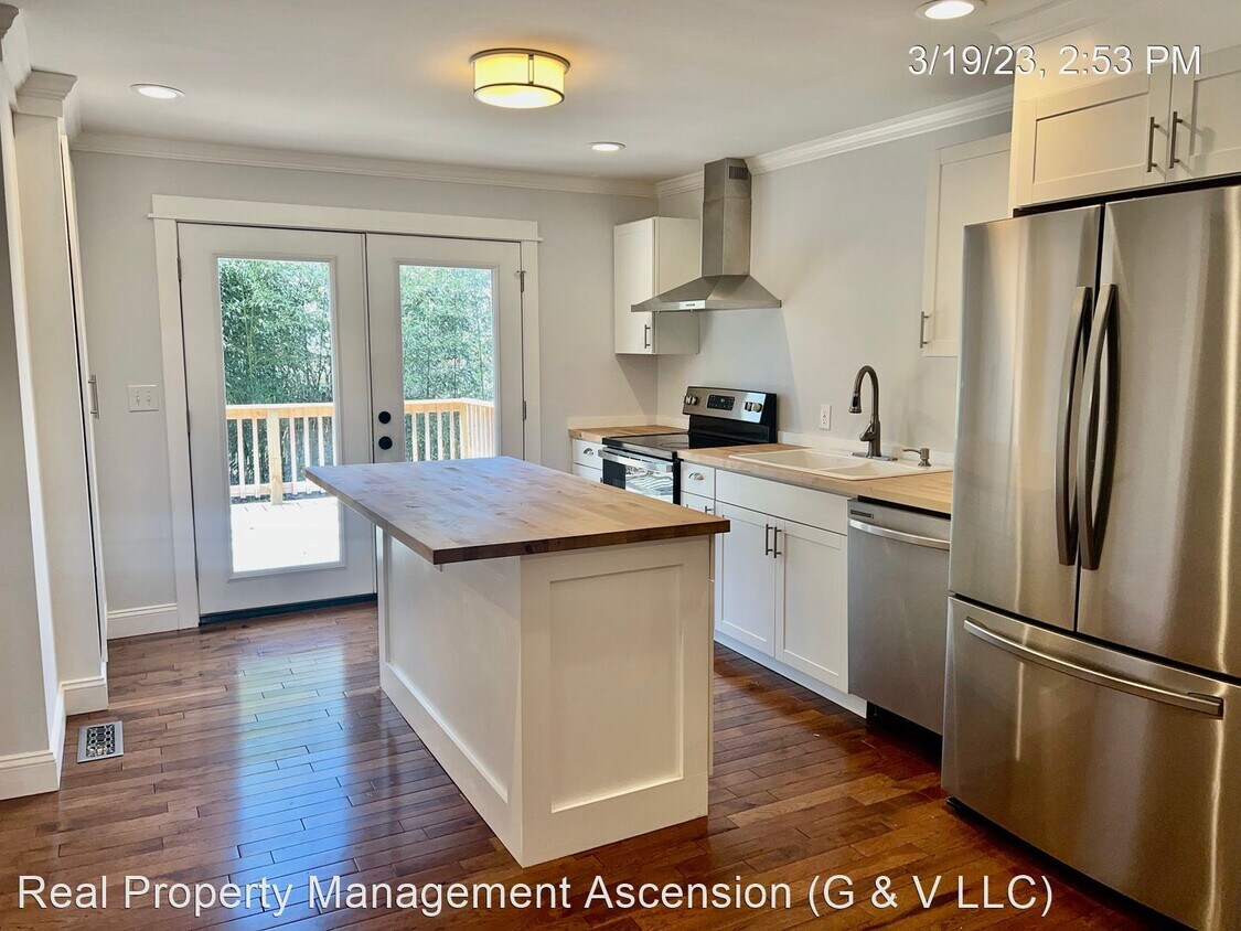 4 br, 2 bath House 54 Summit Dr House Rental in Ringgold, GA