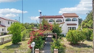 Building Photo - 3098 N Arrowhead Ave