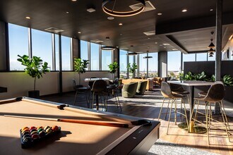 Sky lounge - Elevon