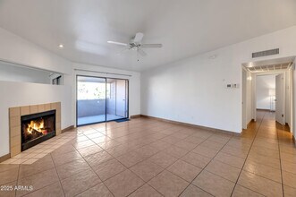 Building Photo - 7950 E Starlight Way