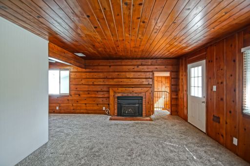Foto del edificio - 10831 Woodbine St