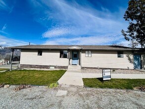 Building Photo - 250 S Harris Ave