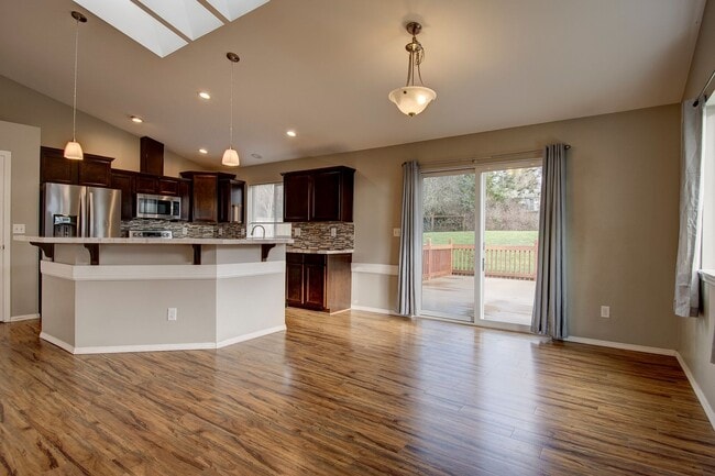 Foto del edificio - 3 Bed 2 Bath home in Rolling Hills