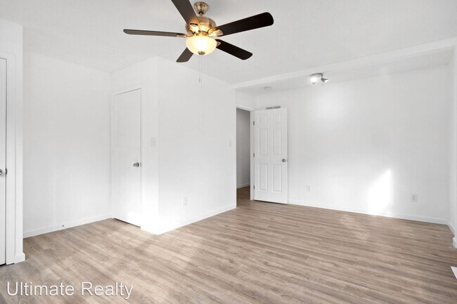 Building Photo - 2 br, 1 bath House - 85 Reasor Dr.