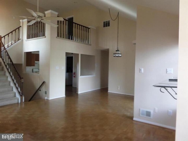 Foto del edificio - 2 br, 2 bath Apartment - 358,Andover place