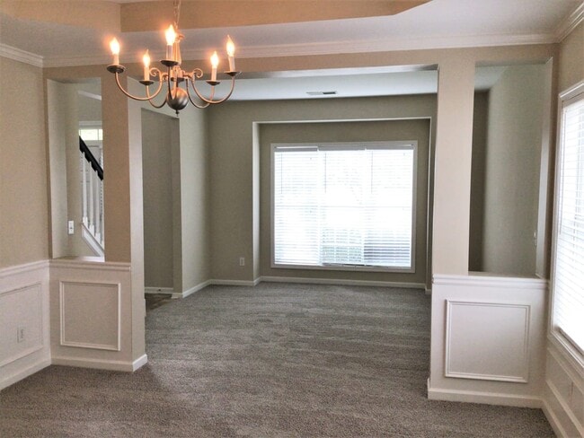 Building Photo - 4029 Saddlebrook Creek Dr
