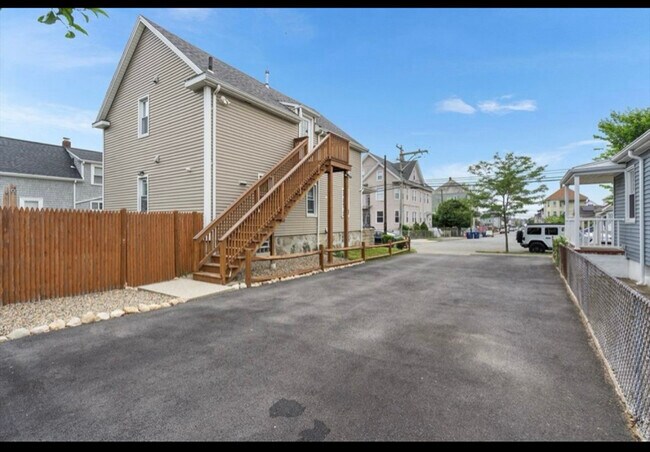 Photo - 93 Belleville Rd Apartment