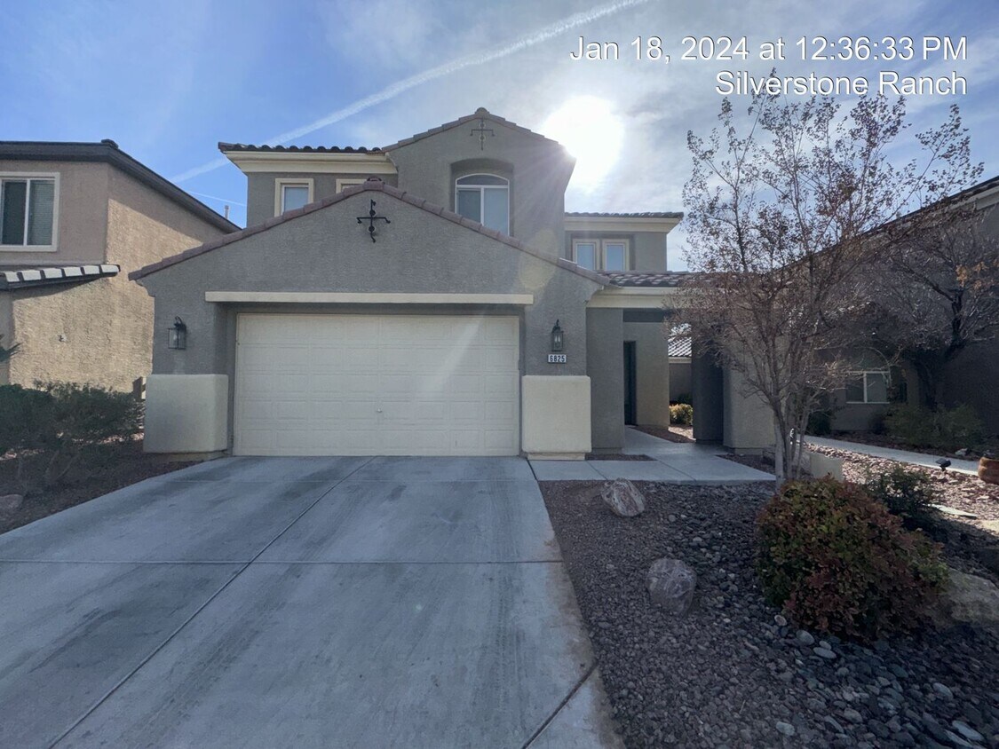 4 Bedroom Home in Silverstone Ranch House Rental in Las Vegas, NV