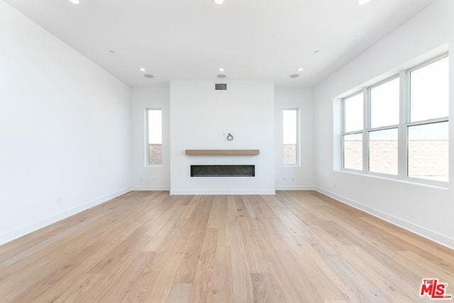 Foto del edificio - 11770 Hillsborough Ln