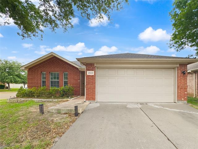 Foto del edificio - 2823 Brookhurst Dr