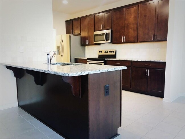 Building Photo - 256 Staley Dr