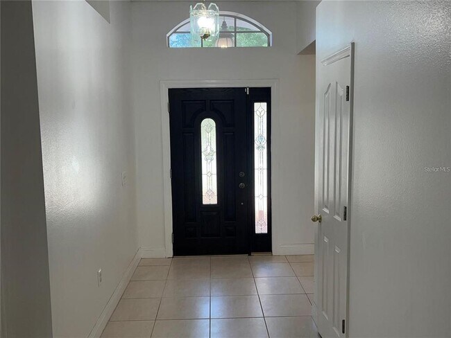 Foto del edificio - 8908 Southbay Dr