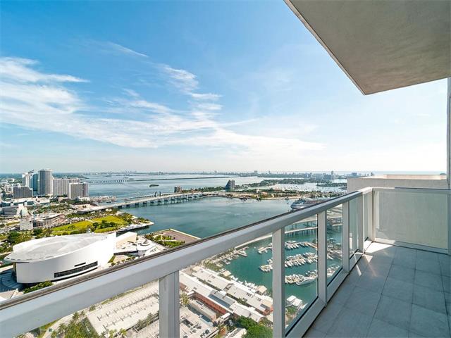 Primary Photo - 244 Biscayne Blvd