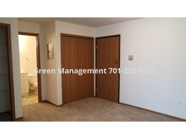 Foto del edificio - One Bedroom Heat Paid