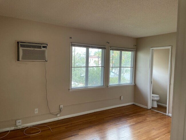 Building Photo - 4292 Mission Inn Avenue, Unit 3718