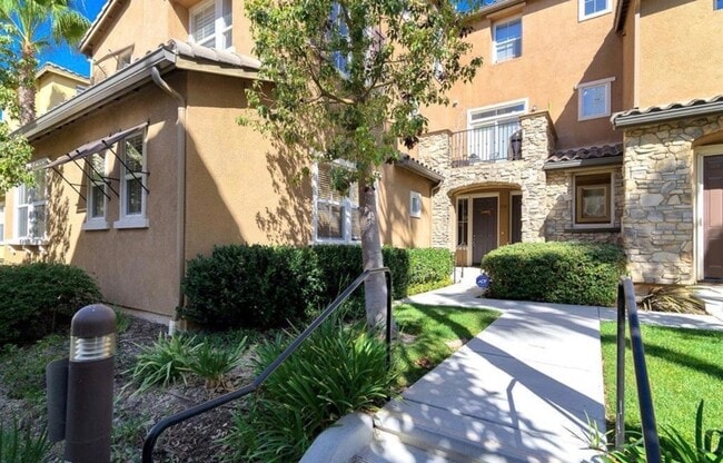 Building Photo - 732 Portside Pl