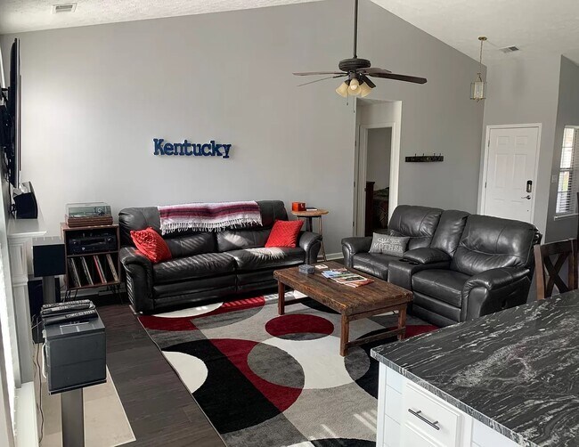 Foto del edificio - 2242 Stonewood Ln