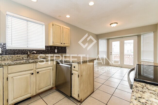 Building Photo - Charming 5 Bedroom in West Jordan!