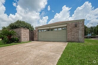 Building Photo - 16006 Glen Mar Dr