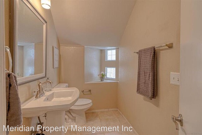 Foto del edificio - 3 br, 2.5 bath House - 10950 Ivy Hill Dr #3