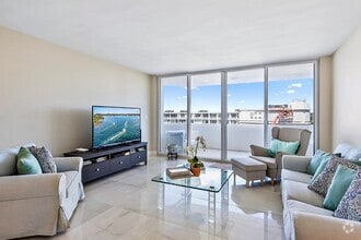 Building Photo - 2773 S Ocean Blvd