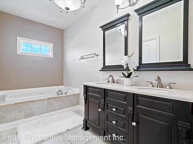 Building Photo - 4 br, 2 bath House - 2514 Aruba Court