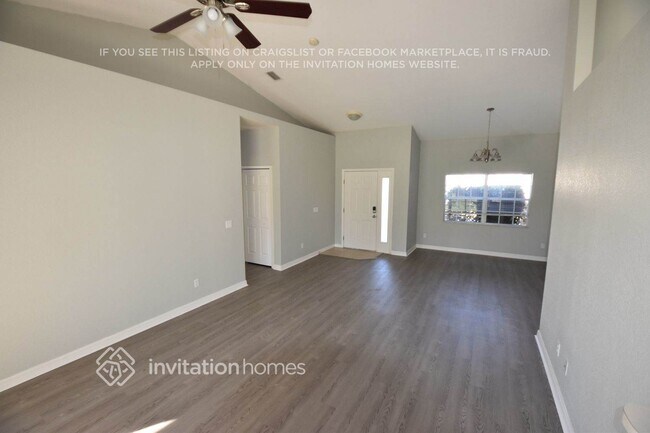 Building Photo - 25540 Aysen Dr
