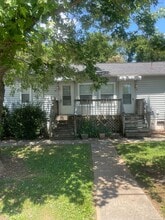 Building Photo - 166 Latimer Rd
